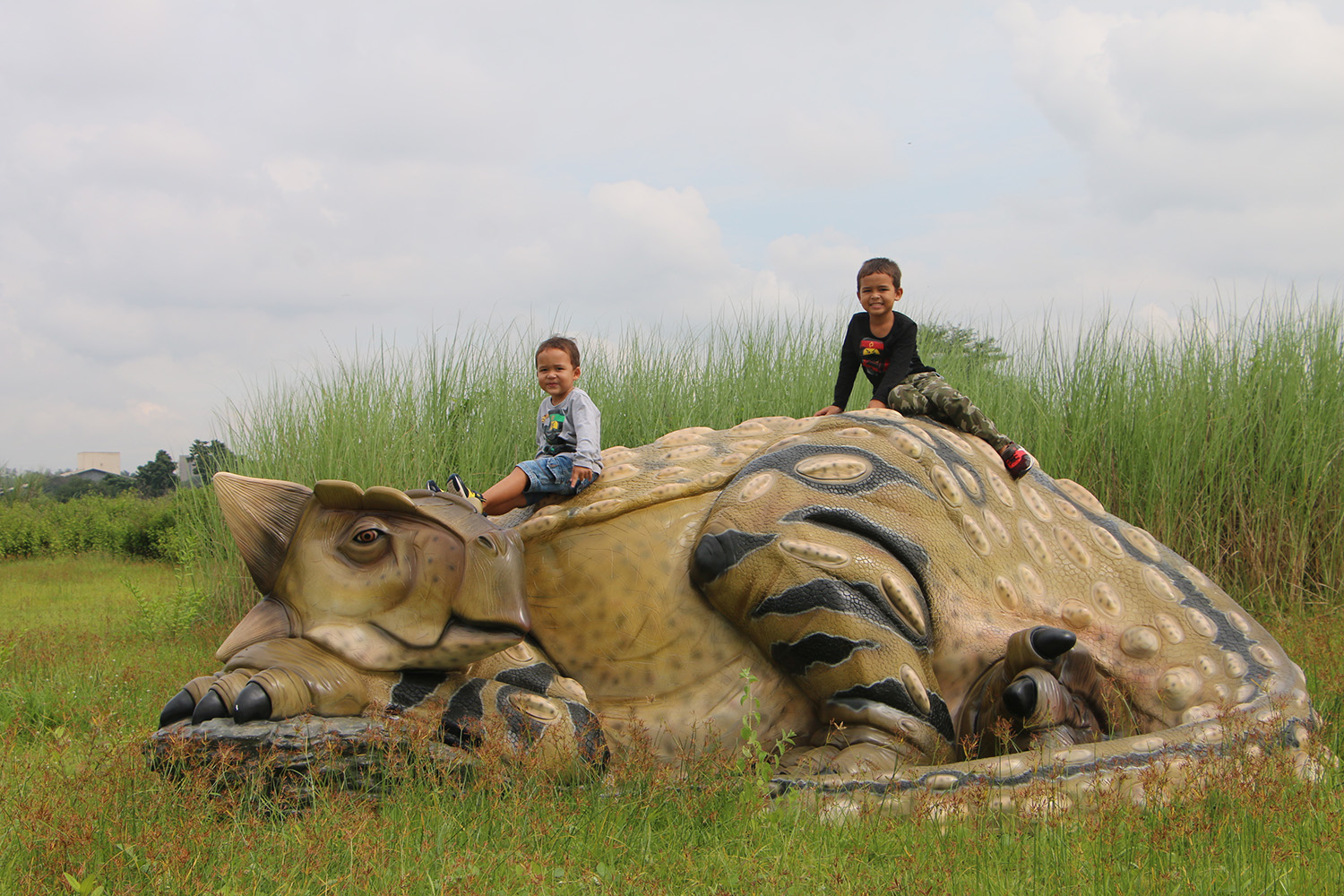 130098 Sleeping Ankylosaurus